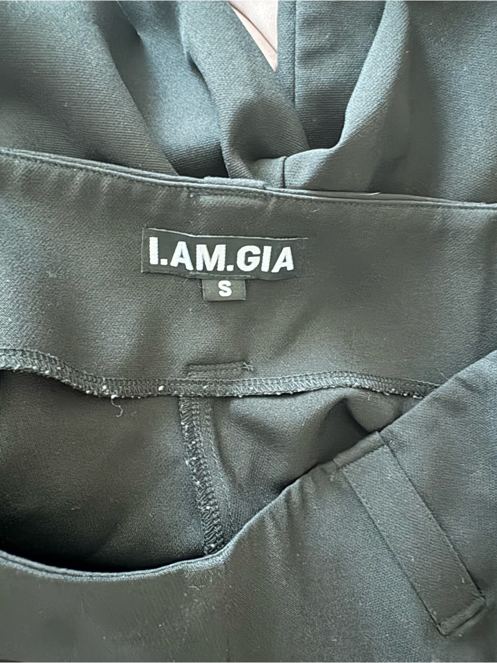 I.AM.GIA Black Capri - Picture 3 of 3
